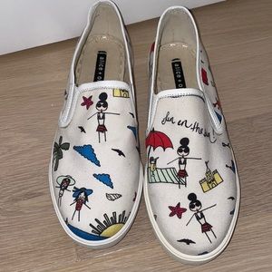 Alice + olivia slip Ons
